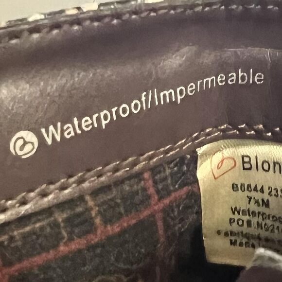 Blondo Boots Womens Size 7.5 Brown Snake Print Waterproof Ankle Booties Zip - Picture 7 of 11